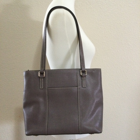 Dooney and Bourke gray Leather Zipper top Closure Shoulder Handbag - Picture 2 of 15